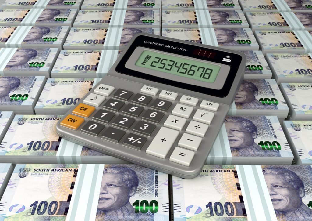 Phase 2: Mastering the Financials in your E-commerce Business Plan South Africa
Let’s be honest, talking money isn't always fun, but it’s the most important part of your E-commerce Business Plan South Africa. Without a crystal-clear financial map, the whole operation runs the risk of hitting a financial pothole. This section requires brutal honesty and meticulous calculation.💰 Calculating Startup Costs in your E-commerce Business Plan South Africa
Indeed, the beauty of e-commerce is the lower overhead compared to a traditional brick-and-mortar store, but costs still exist. Nevertheless, you must account for every Rand.What to Checklist:Product Sourcing/Manufacturing: The cost per unit, minimum order quantities (MOQ), and shipping fees from suppliers (often international, so factor in currency fluctuation—a major consideration for any E-commerce Business Plan South Africa).Web Development & Design: This includes the cost of your domain name (e.g., .co.za), hosting, the platform subscription (Shopify/WooCommerce), and professional design services.Initial Inventory: The capital required to buy your first batch of stock.Operating Capital (The Float): Money set aside to cover costs like rent, utilities, staff salaries, and marketing before you make your first sale (we recommend a 6-month float).Legal & Insurance: Registration fees, trademark costs, and business insurance.